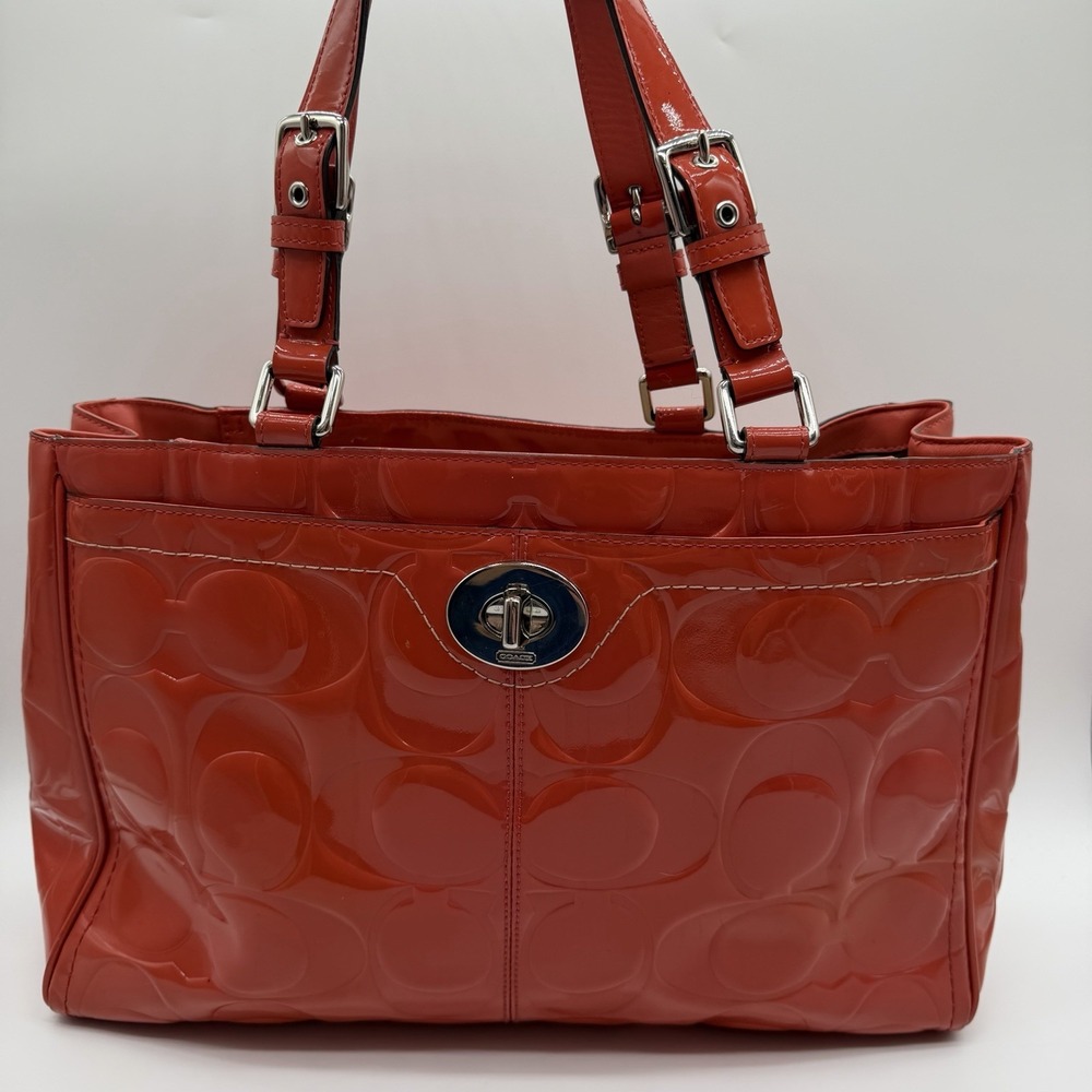 Vintage Coach Hampton Tote Bag Embossed Patent Leather Turn Lock Closure Orange